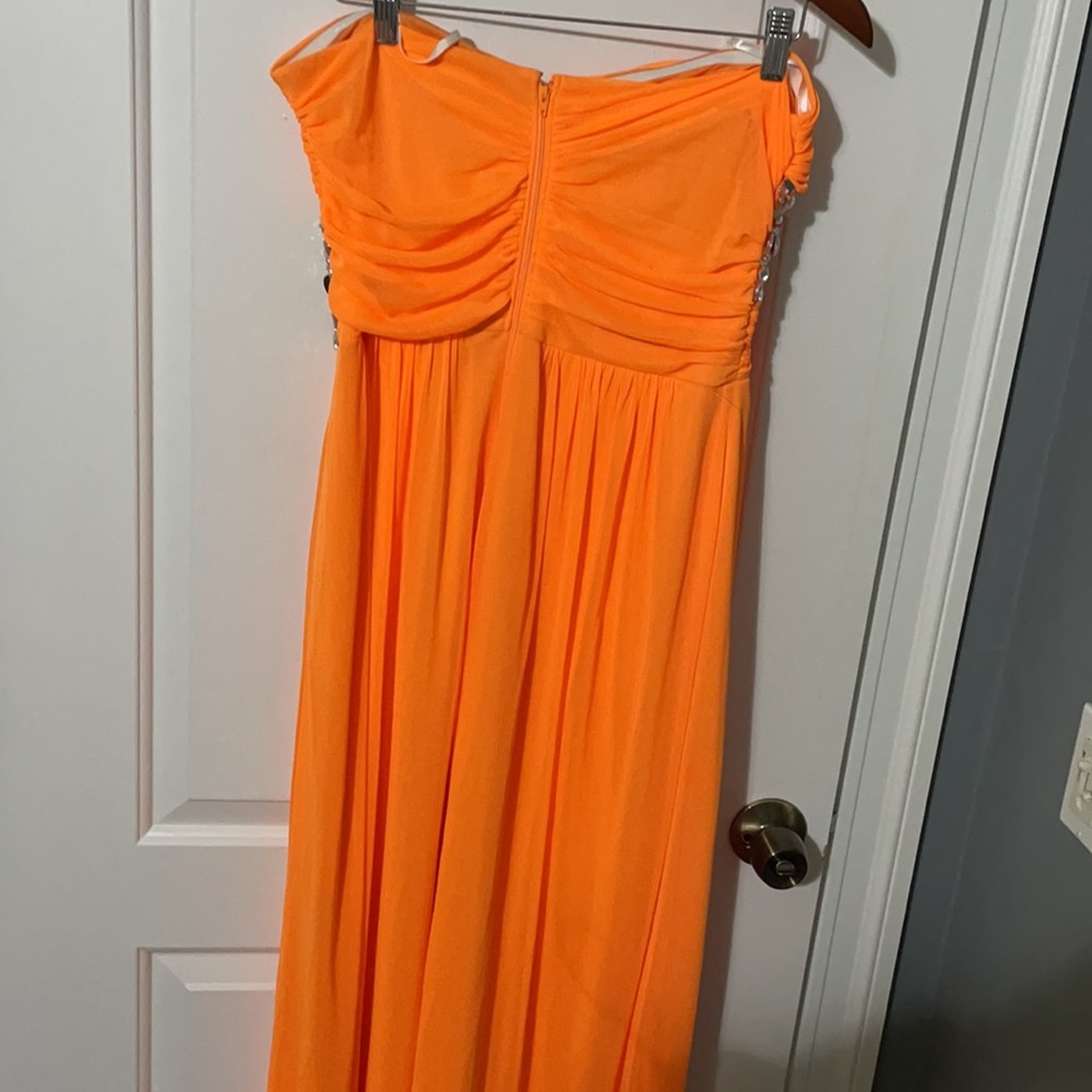 PROM DRESS - Picture 5 of 5